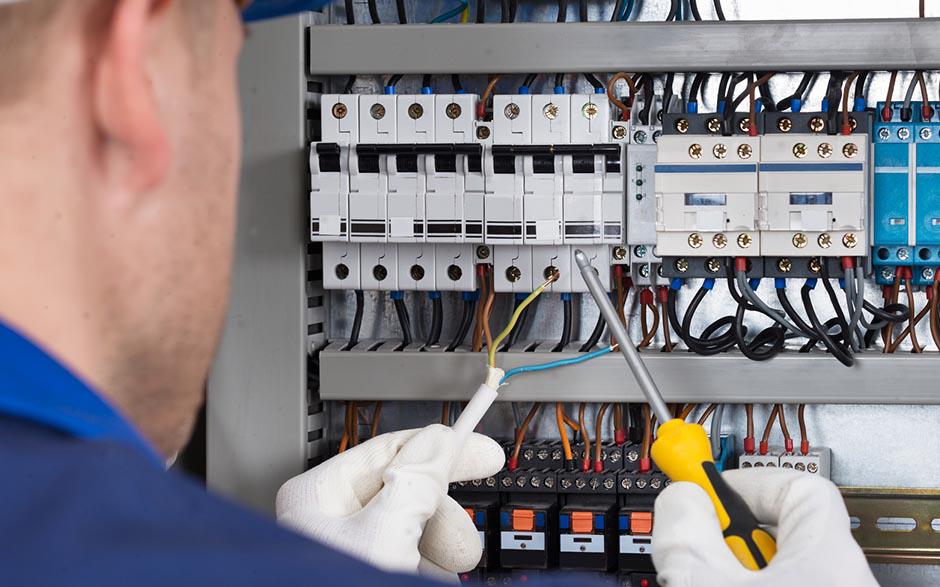 électricien maintenance Mantes-la-Jolie